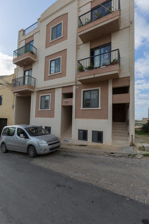 North Side Apartment 1 L-Imgarr ภายนอก รูปภาพ