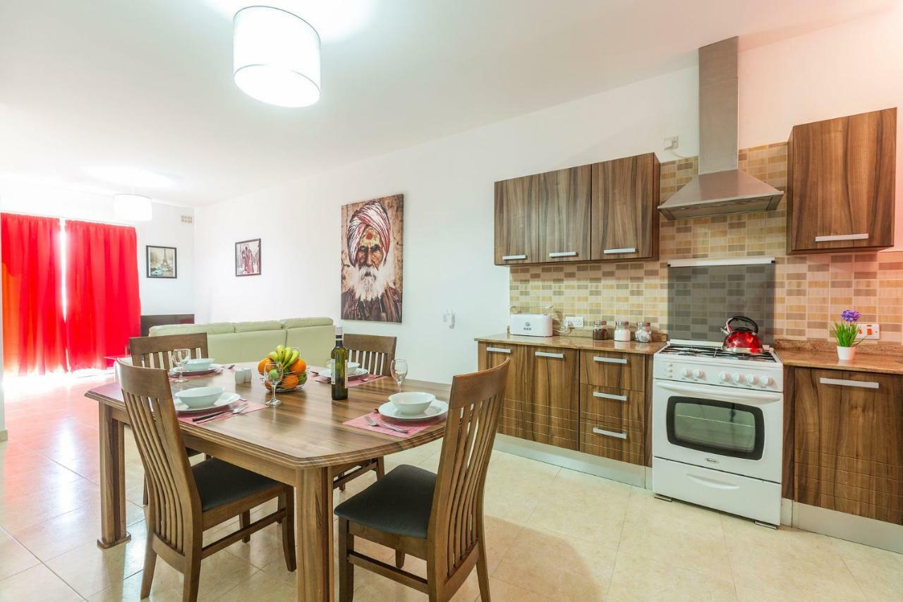 North Side Apartment 1 L-Imgarr ภายนอก รูปภาพ