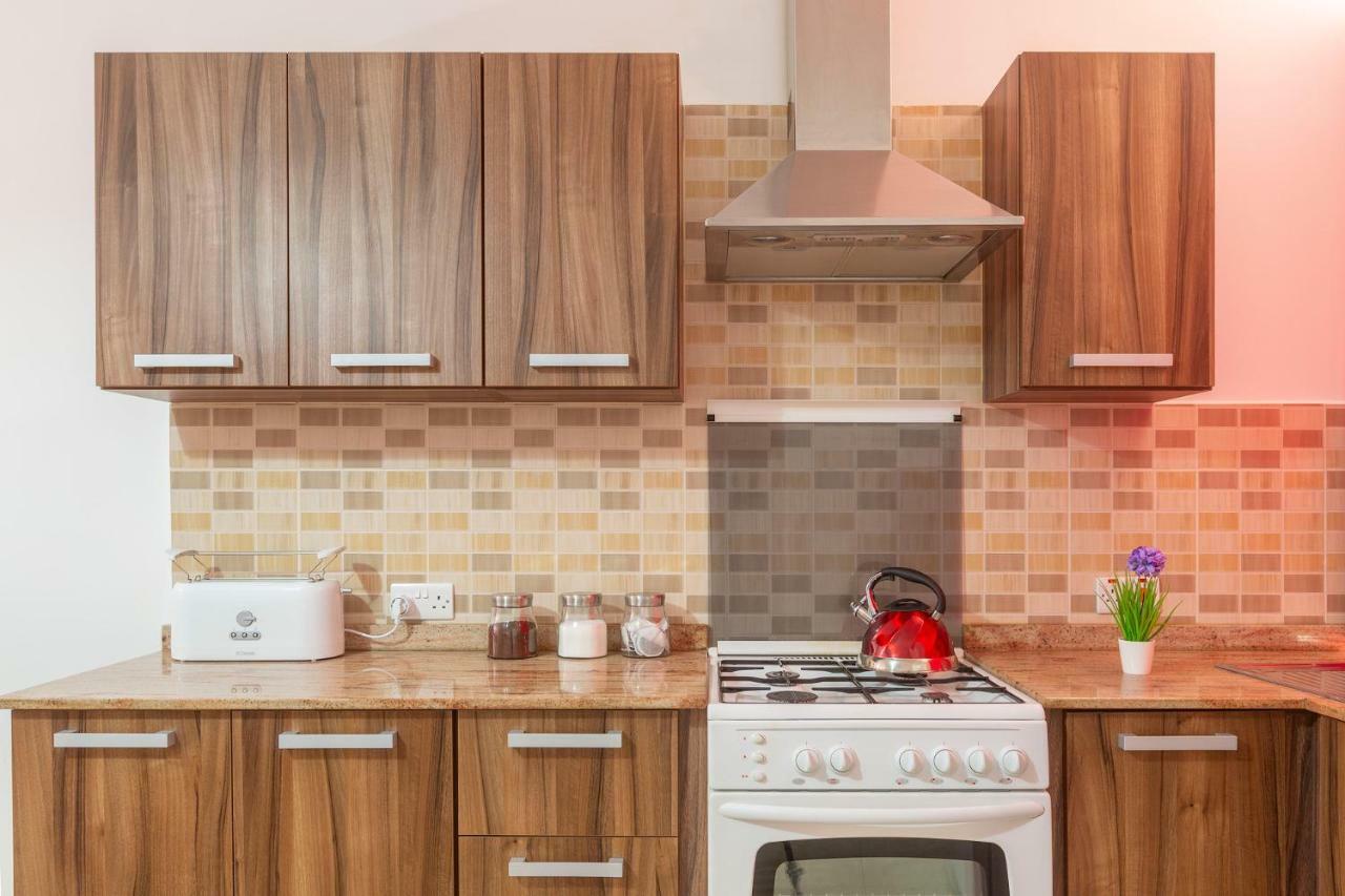 North Side Apartment 1 L-Imgarr ภายนอก รูปภาพ